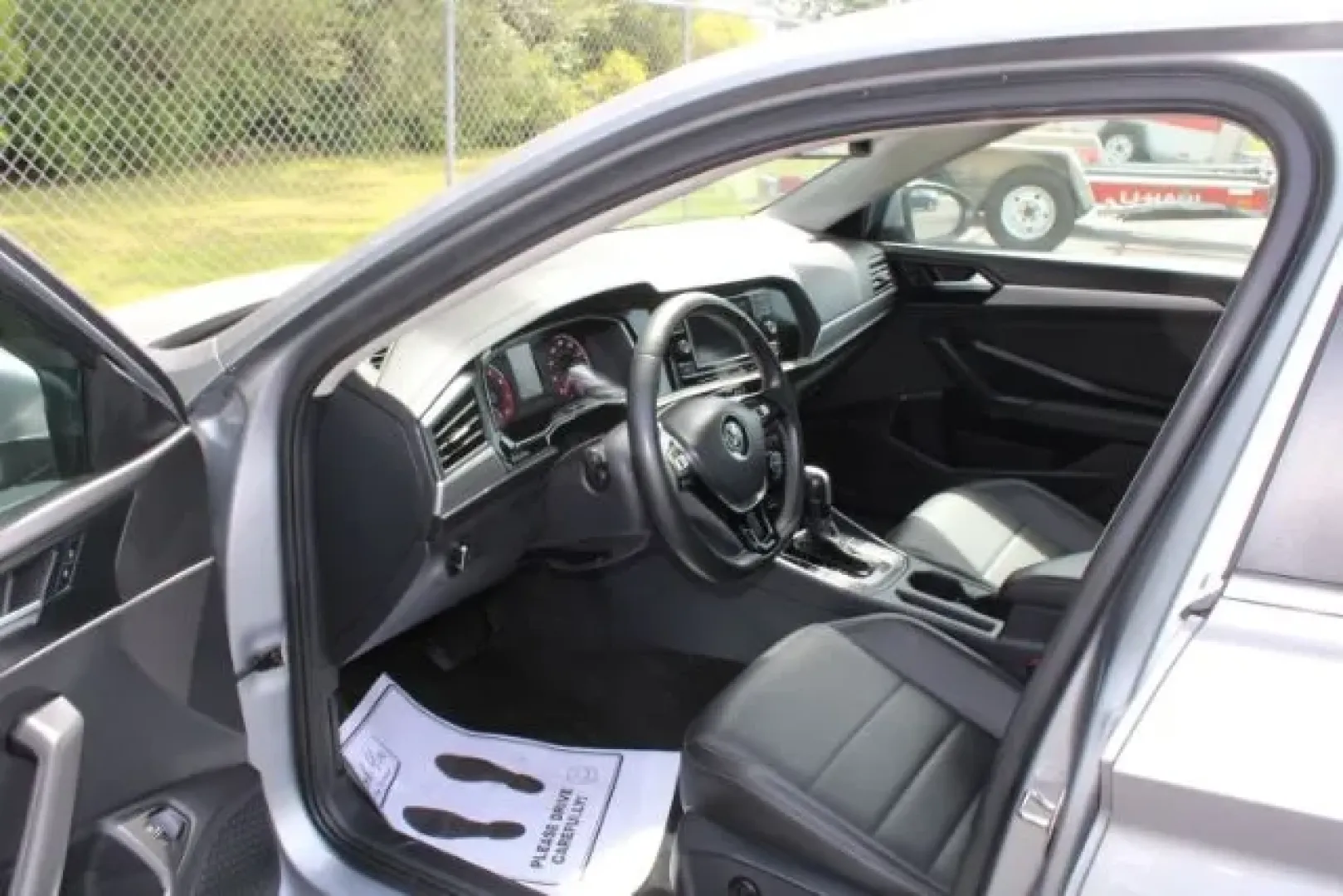 2021 Volkswagen Jetta 1.4T SE 8A (3VWC57BU8MM) with an 1.4L L4 DOHC 16V engine, 8-Speed Automatic transmission, located at 9146 Ocean Hwy West, Calabash, NC, 28467, (910) 579-1110, 33.928635, -78.576157 - Looking for a vehicle that seamlessly fits into your dynamic lifestyle? Whether you're a commuter navigating the bustling streets of Whiteville, NC, or a growing family seeking a spacious and comfortable ride, the 2021 Volkswagen Jetta is the perfect match. With its blend of style, efficiency, and a - Photo#7