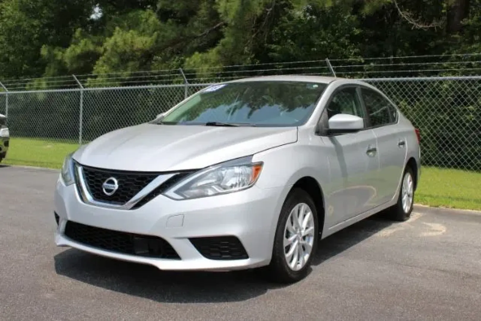 2019 Nissan Sentra SV (3N1AB7AP9KL) with an 1.8L L4 SFI DOHC 16V engine, Continuously Variable Transmission transmission, located at 3598 James B White Hwy South, Whiteville, NC, 28472, (910) 642-3196, 34.294846, -78.732613 - 2019 Nissan Sentra SV - Photo#0