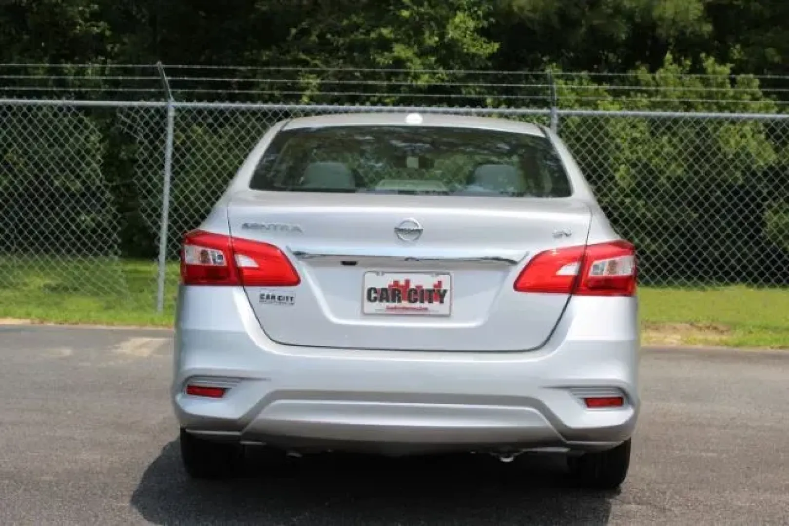 2019 Nissan Sentra SV (3N1AB7AP9KL) with an 1.8L L4 SFI DOHC 16V engine, Continuously Variable Transmission transmission, located at 3598 James B White Hwy South, Whiteville, NC, 28472, (910) 642-3196, 34.294846, -78.732613 - 2019 Nissan Sentra SV - Photo#2