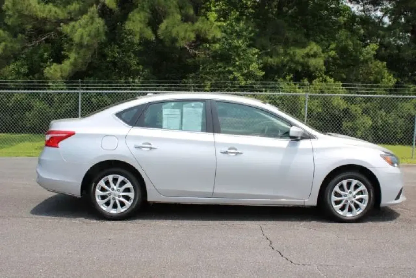 2019 Nissan Sentra SV (3N1AB7AP9KL) with an 1.8L L4 SFI DOHC 16V engine, Continuously Variable Transmission transmission, located at 3598 James B White Hwy South, Whiteville, NC, 28472, (910) 642-3196, 34.294846, -78.732613 - 2019 Nissan Sentra SV - Photo#4