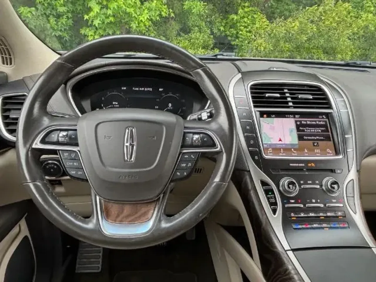 2019 /Cappuccino Lincoln Nautilus Reserve (2LMPJ6LP5KB) with an 2L I-4 gasoline direct injection engine, located at 2761 East Hwy 501, Conway, SC, 29526, (843) 331-1151, 33.781528, -78.989883 - 2019 Lincoln Nautilus Reserve - Photo#6