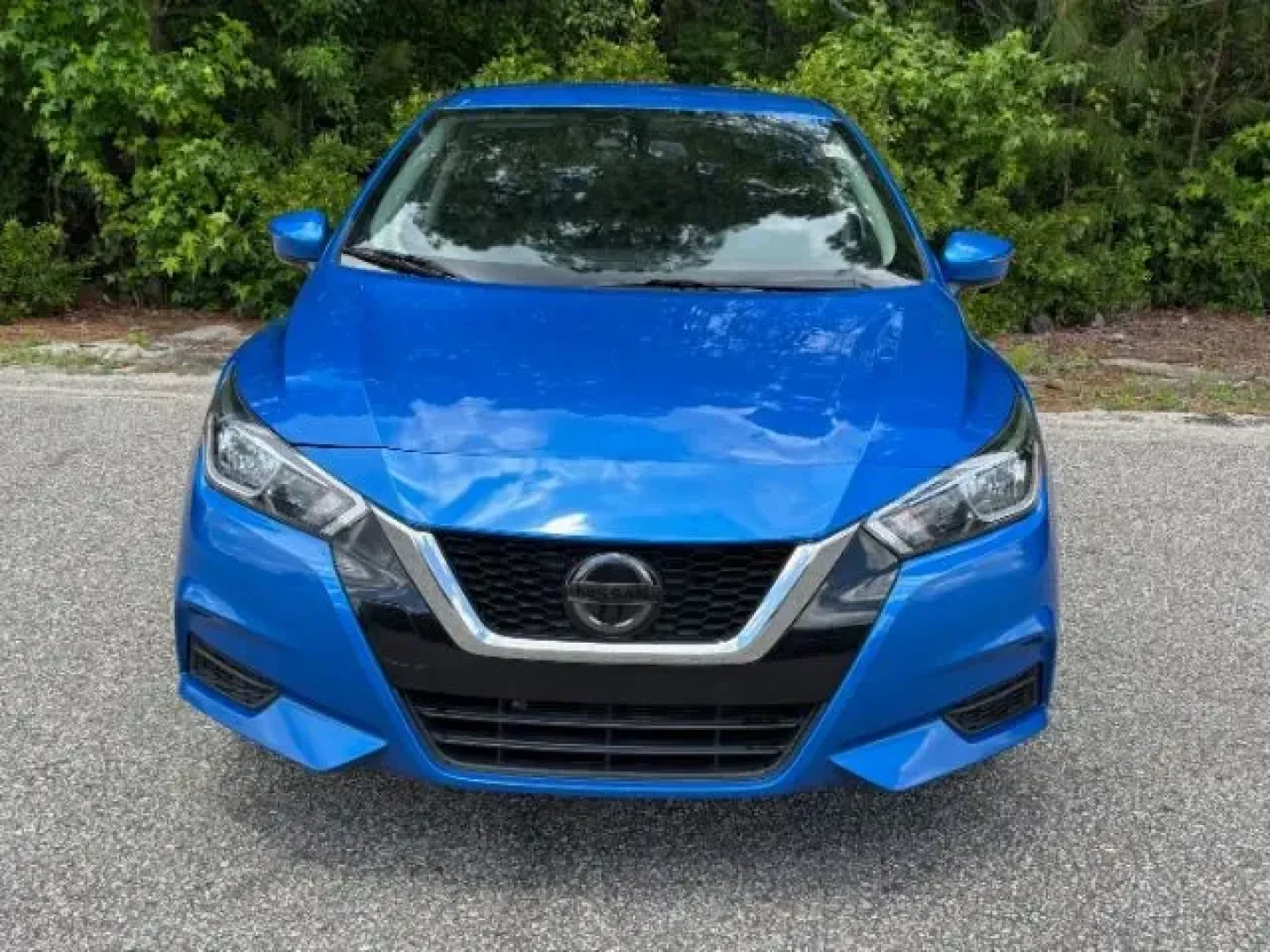 2021 /Graphite Nissan Versa SV Xtronic CVT (3N1CN8EV4ML) with an 1.6L I-4 DOHC engine, located at 2761 East Hwy 501, Conway, SC, 29526, (843) 331-1151, 33.781528, -78.989883 - 2021 Nissan Versa SV Xtronic CVT - Photo#3