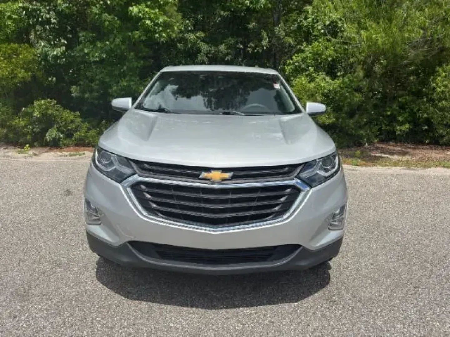 2021 Chevrolet Equinox LT AWD (2GNAXUEV6M6) with an 1.5L L4 DOHC 16V TUR engine, 6-Speed Automatic transmission, located at 2761 East Hwy 501, Conway, SC, 29526, (843) 331-1151, 33.781528, -78.989883 - 2021 Chevrolet Equinox LT AWD - Photo#3