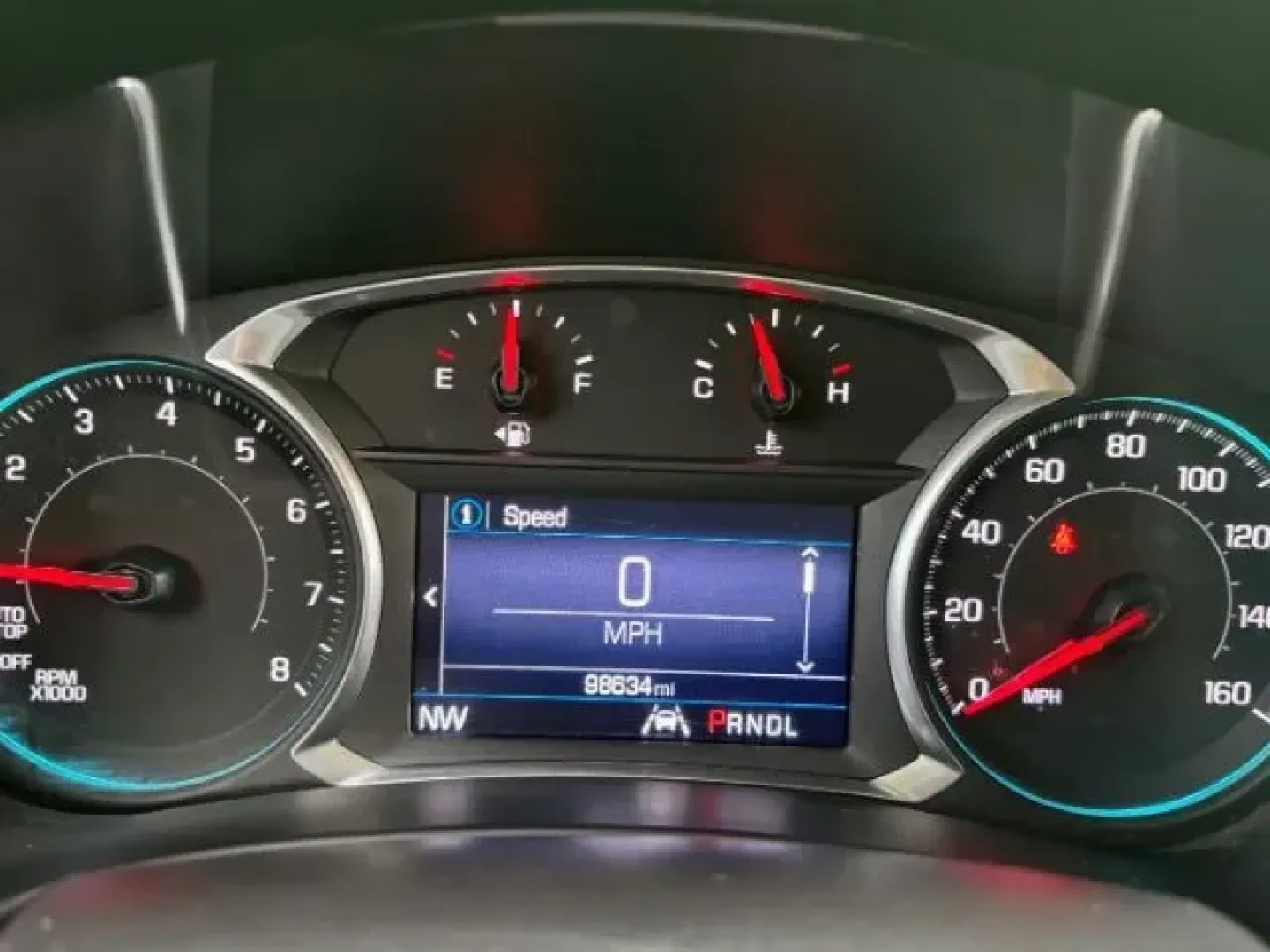 2021 Chevrolet Equinox LT AWD (2GNAXUEV6M6) with an 1.5L L4 DOHC 16V TUR engine, 6-Speed Automatic transmission, located at 2761 East Hwy 501, Conway, SC, 29526, (843) 331-1151, 33.781528, -78.989883 - 2021 Chevrolet Equinox LT AWD - Photo#5