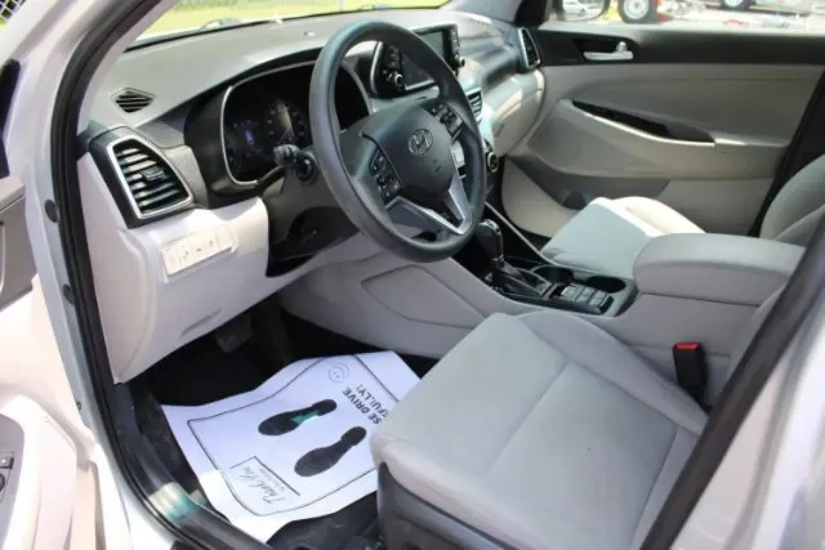 2019 /Gray, cloth Hyundai Tucson Value (KM8J33A40KU) with an 2.0L L4 DOHC 16V engine, 6-Speed Automatic transmission, located at 9146 Ocean Hwy West, Calabash, NC, 28467, (910) 579-1110, 33.928635, -78.576157 - 2019 Hyundai Tucson Value - Photo#7