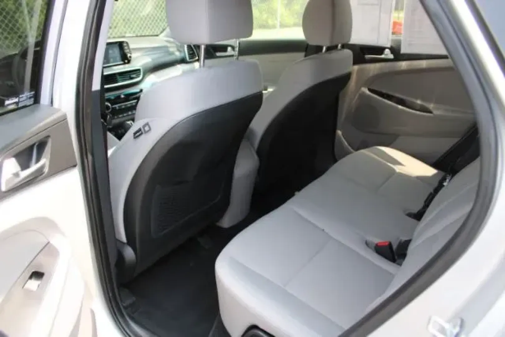 2019 /Gray, cloth Hyundai Tucson Value (KM8J33A40KU) with an 2.0L L4 DOHC 16V engine, 6-Speed Automatic transmission, located at 9146 Ocean Hwy West, Calabash, NC, 28467, (910) 579-1110, 33.928635, -78.576157 - 2019 Hyundai Tucson Value - Photo#8