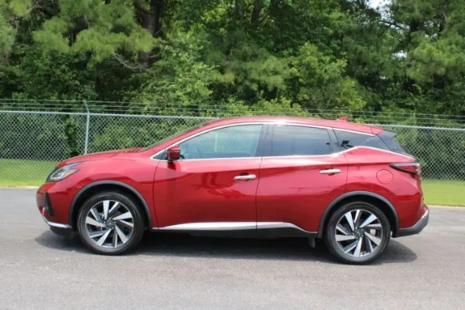 2023 Nissan Murano SL Intelligent AWD (5N1AZ2CS4PC) with an 3.5L V-6 DOHC engine, located at 3598 James B White Hwy South, Whiteville, NC, 28472, (910) 642-3196, 34.294846, -78.732613 - 2023 Nissan Murano SL Intelligent AWD - Photo#3