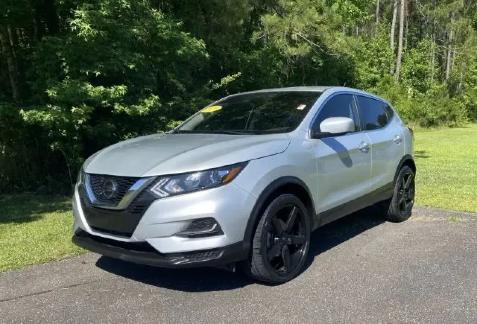 2021 /BLACK CLOTH Nissan Rogue Sport S (JN1BJ1AVXMW) with an 2.0L L4 DOHC 16V engine, Continuously Variabl transmission, located at 9146 Ocean Hwy West, Calabash, NC, 28467, (910) 579-1110, 33.928635, -78.576157 - 2021 Nissan Rogue Sport S - Photo#0
