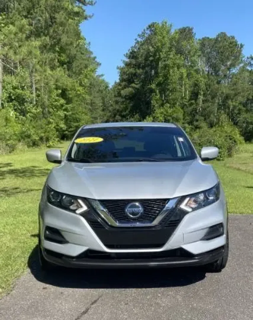 2021 /BLACK CLOTH Nissan Rogue Sport S (JN1BJ1AVXMW) with an 2.0L L4 DOHC 16V engine, Continuously Variabl transmission, located at 9146 Ocean Hwy West, Calabash, NC, 28467, (910) 579-1110, 33.928635, -78.576157 - 2021 Nissan Rogue Sport S - Photo#1