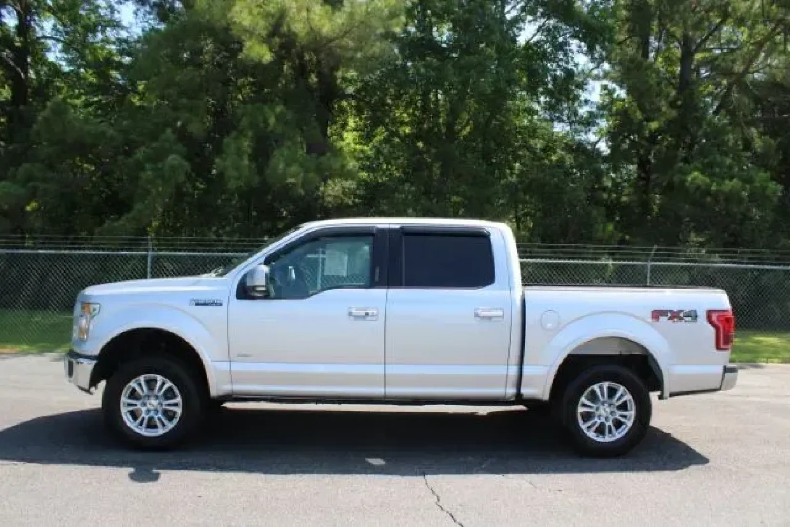 2016 Ford F-150 LARIAT (1FTEW1EG8GF) with an Other engine, located at 3598 James B White Hwy South, Whiteville, NC, 28472, (910) 642-3196, 34.294846, -78.732613 - 2016 Ford F-150 LARIAT - Photo#3