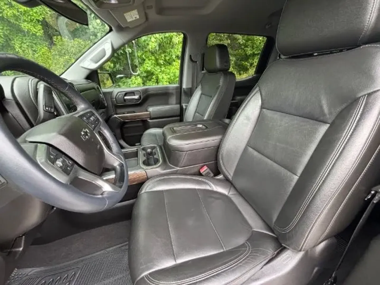 2019 /Jet Black Chevrolet Silverado 1500 RST (1GCPWDED2KZ) with an Other engine, located at 9146 Ocean Hwy West, Calabash, NC, 28467, (910) 579-1110, 33.928635, -78.576157 - Are you ready to elevate your lifestyle with a vehicle that effortlessly combines performance and versatility? Look no further than this stunning 2019 Chevrolet Silverado 1500, available now at Car City - Whitesville, your trusted pre-owned dealership located at 3598 James B White Hwy South, Whitevi - Photo#8