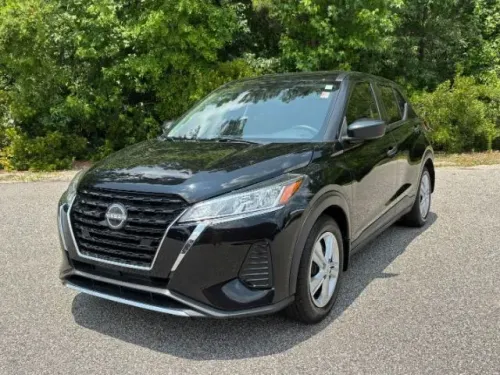 2022 Nissan Kicks S Xtronic CVT