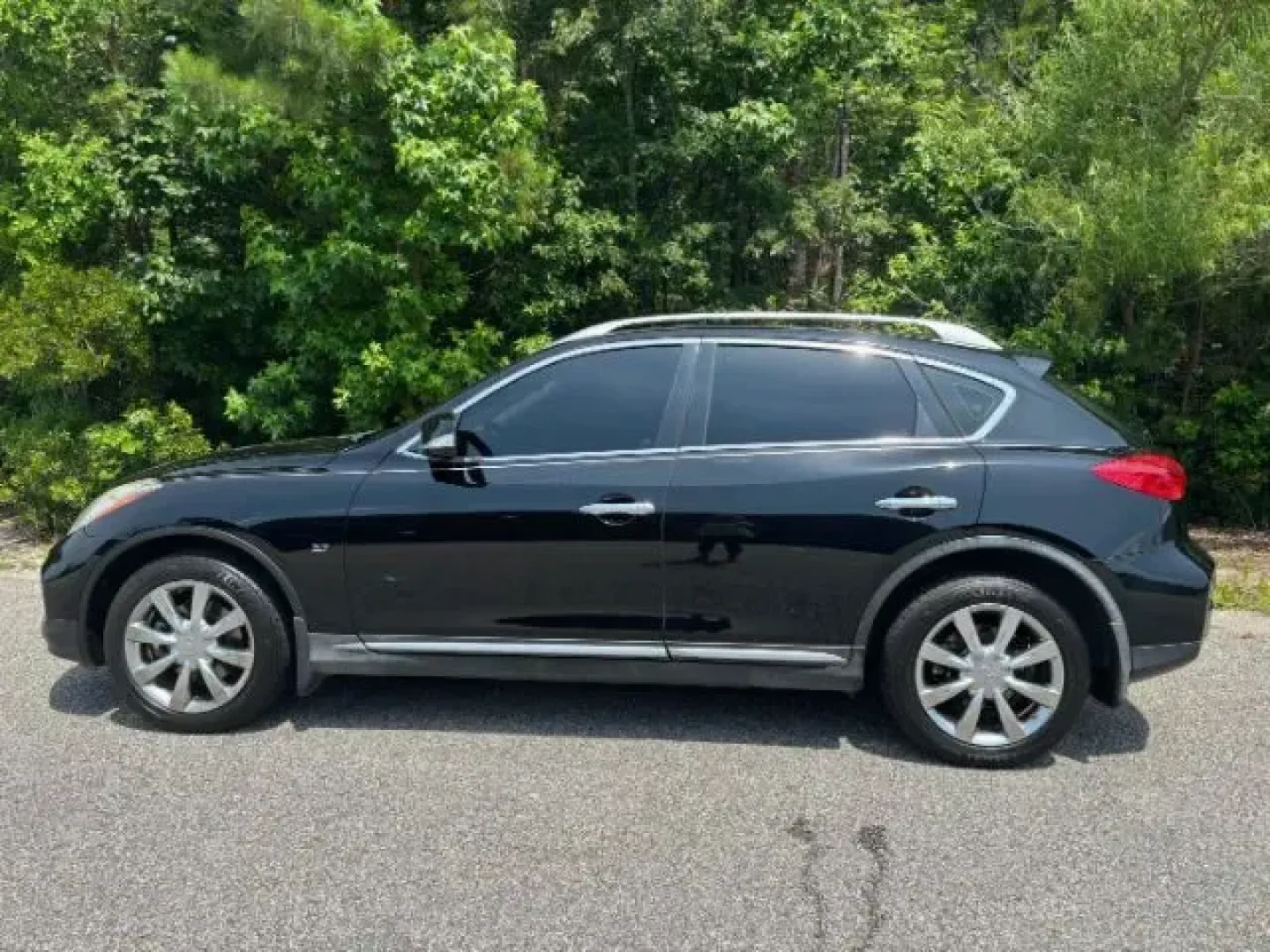 2017 /BLACK LEATHER Infiniti QX50 SUV (JN1BJ0RP9HM) with an Other engine, located at 2761 East Hwy 501, Conway, SC, 29526, (843) 331-1151, 33.781528, -78.989883 - 2017 Infiniti QX50 SUV - Photo#1