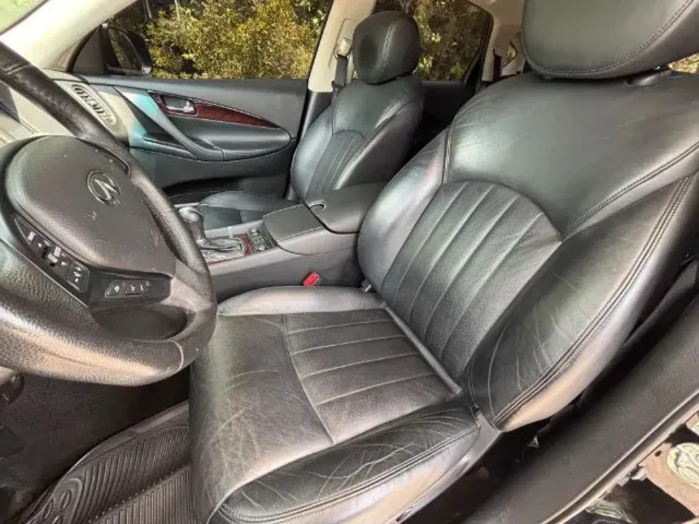 2017 /BLACK LEATHER Infiniti QX50 SUV (JN1BJ0RP9HM) with an Other engine, located at 2761 East Hwy 501, Conway, SC, 29526, (843) 331-1151, 33.781528, -78.989883 - 2017 Infiniti QX50 SUV - Photo#8