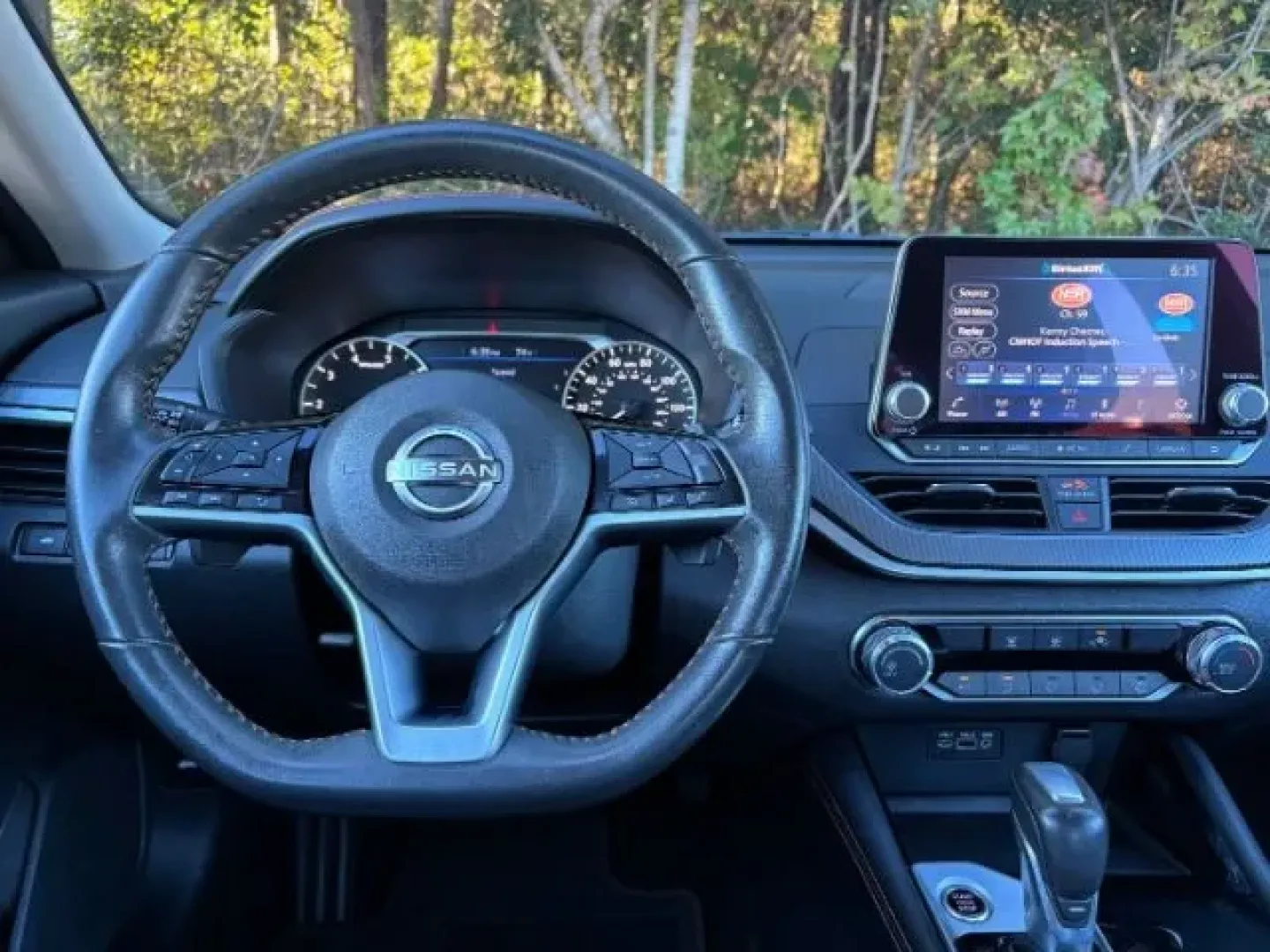 2024 /CHARCOAL SPORT LEATH Nissan Altima SR FWD (1N4BL4CV2RN) with an 2.5L I-4 gasoline di engine, located at 2761 East Hwy 501, Conway, SC, 29526, (843) 331-1151, 33.781528, -78.989883 - **Elevate Your Daily Drive with the 2024 Nissan Altima SR Your Perfect Companion for Life in Conway!**<br /> <br /> Are you in the market for a reliable, stylish sedan that suits your dynamic lifestyle? Look no further! At Car City - Conway, we present the 2024 Nissan Altima SR, a perfect blend of - Photo#7