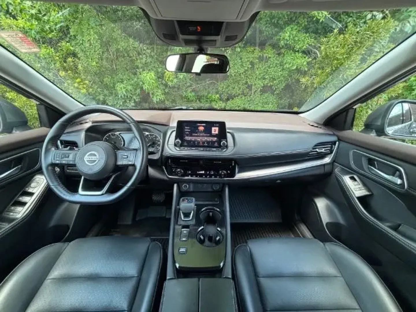 2021 Nissan Rogue SV FWD (5N1AT3BA0MC) with an 2.5L I-4 gasoline direct injection engine, located at 9146 Ocean Hwy West, Calabash, NC, 28467, (910) 579-1110, 33.928635, -78.576157 - **Experience Adventure and Comfort in the 2021 Nissan Rogue SV FWD at Car City - Conway**<br /> <br /> Are you in search of a versatile SUV that effortlessly blends comfort with adventure? Look no further than this stunning 2021 Nissan Rogue SV FWD, perfect for weekend getaways, family outings, or d - Photo#8