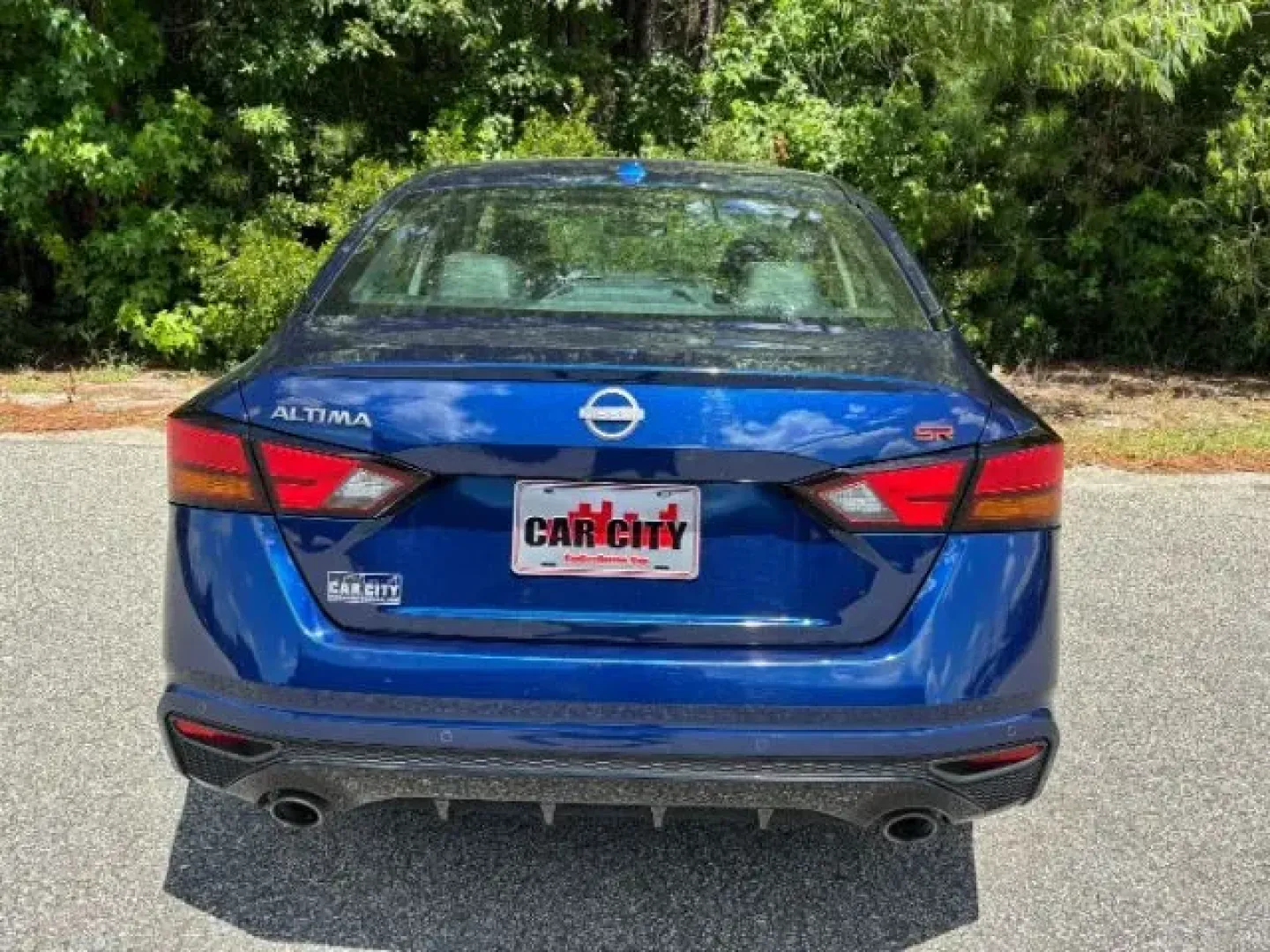 2023 /Sport Nissan Altima SR FWD (1N4BL4CV5PN) with an 2.5L I-4 gasoline direct injection engine, located at 2761 East Hwy 501, Conway, SC, 29526, (843) 331-1151, 33.781528, -78.989883 - **Discover the Perfect Blend of Style and Performance with the 2023 Nissan Altima SR in Conway, SC!**<br /> <br /> Are you searching for a reliable and stylish sedan that enhances your daily commute while keeping your family comfortable? Look no further than this stunning **2023 Nissan Altima SR** a - Photo#5