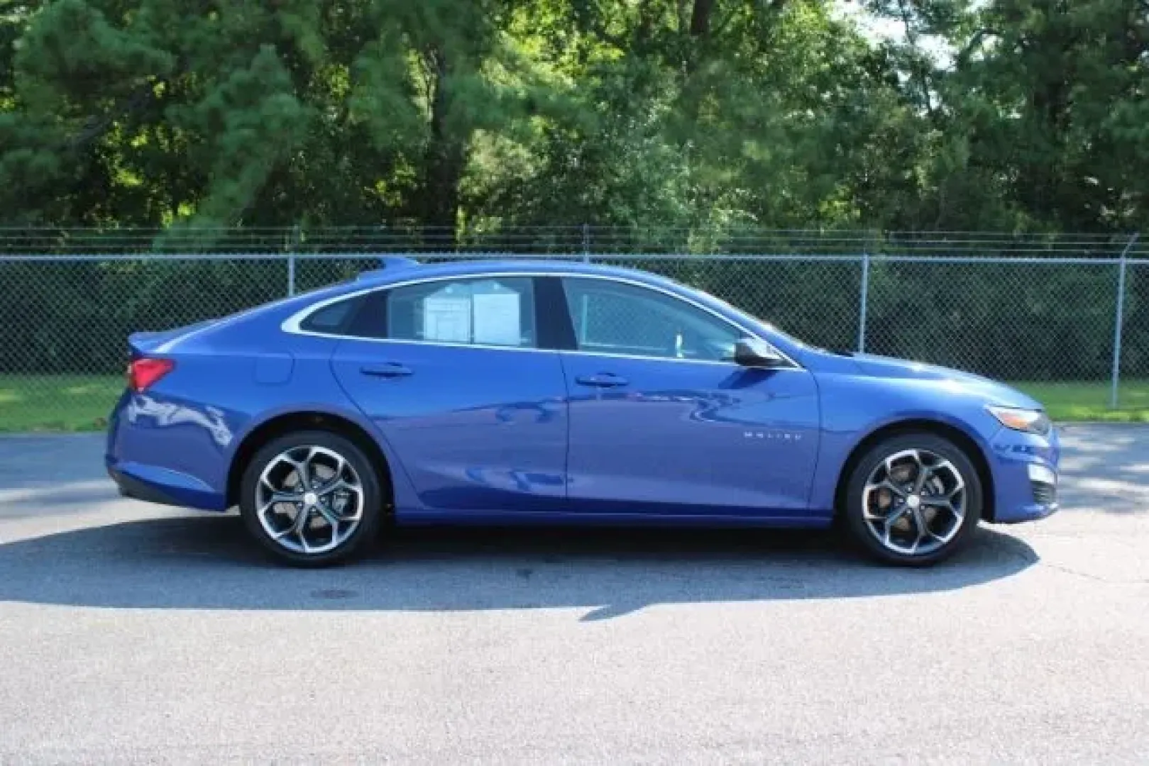 2023 Chevrolet Malibu FWD 1LT (1G1ZD5ST8PF) with an ECOTEC 1.5L I-4 gasoline direct injection engine, located at 2761 East Hwy 501, Conway, SC, 29526, (843) 331-1151, 33.781528, -78.989883 - **Unleash Your Lifestyle with the 2023 Chevrolet Malibu - The Perfect Family Sedan!**<br /> <br /> Discover a world of comfort and convenience with the 2023 Chevrolet Malibu, now available at Car City - Whitesville, your premier destination for quality used vehicles in Whiteville, NC. Nestled at 359 - Photo#4