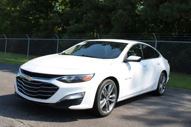 photo of 2023 Chevrolet Malibu FWD 1LT