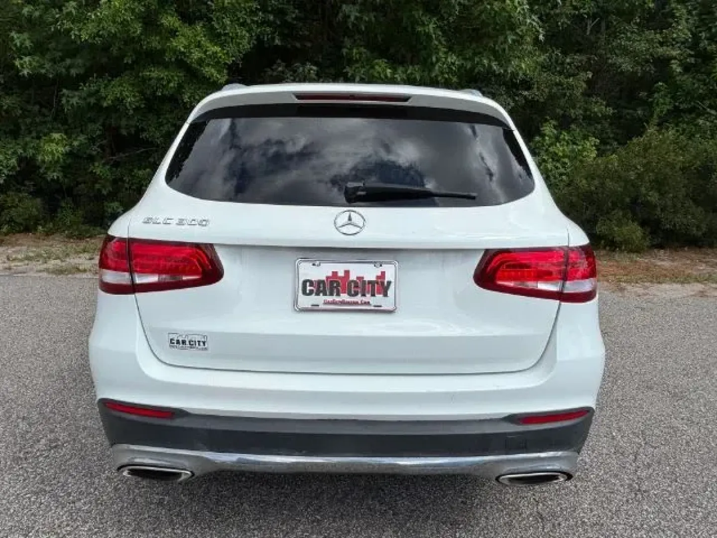 2018 /BLACK LEATHER Mercedes-Benz GLC 300 SUV (WDC0G4JB7JV) with an Other engine, located at 2761 East Hwy 501, Conway, SC, 29526, (843) 331-1151, 33.781528, -78.989883 - **Elevate Your Daily Commute with Luxury: 2018 Mercedes-Benz GLC 300 SUV**<br /> <br /> Are you searching for a sophisticated, reliable vehicle that enhances your daily drive while seamlessly accommodating weekend adventures? Look no further! This stunning **2018 Mercedes-Benz GLC 300** SUV, now ava - Photo#5