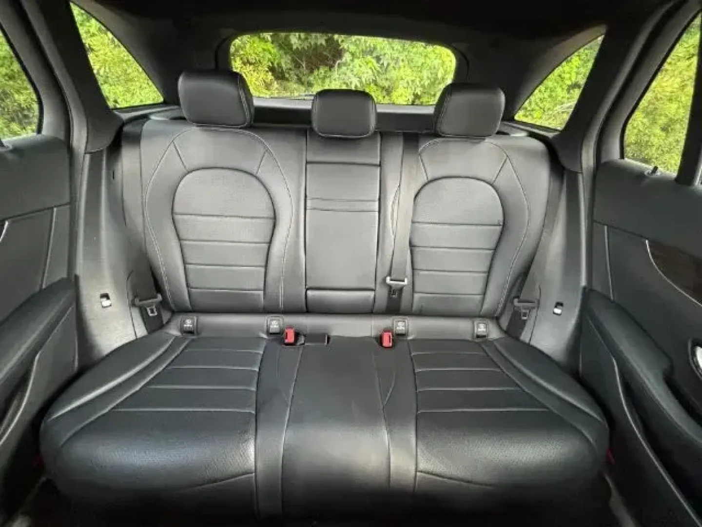 2018 /BLACK LEATHER Mercedes-Benz GLC 300 SUV (WDC0G4JB7JV) with an Other engine, located at 2761 East Hwy 501, Conway, SC, 29526, (843) 331-1151, 33.781528, -78.989883 - **Elevate Your Daily Commute with Luxury: 2018 Mercedes-Benz GLC 300 SUV**<br /> <br /> Are you searching for a sophisticated, reliable vehicle that enhances your daily drive while seamlessly accommodating weekend adventures? Look no further! This stunning **2018 Mercedes-Benz GLC 300** SUV, now ava - Photo#10