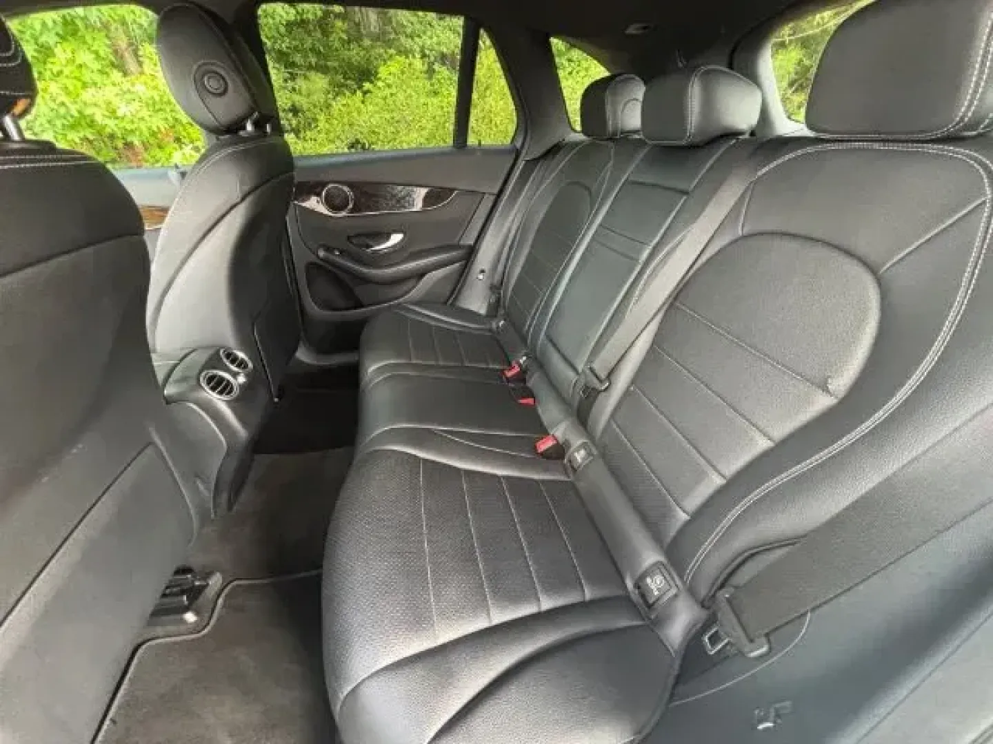 2018 /BLACK LEATHER Mercedes-Benz GLC 300 SUV (WDC0G4JB7JV) with an Other engine, located at 2761 East Hwy 501, Conway, SC, 29526, (843) 331-1151, 33.781528, -78.989883 - **Elevate Your Daily Commute with Luxury: 2018 Mercedes-Benz GLC 300 SUV**<br /> <br /> Are you searching for a sophisticated, reliable vehicle that enhances your daily drive while seamlessly accommodating weekend adventures? Look no further! This stunning **2018 Mercedes-Benz GLC 300** SUV, now ava - Photo#12