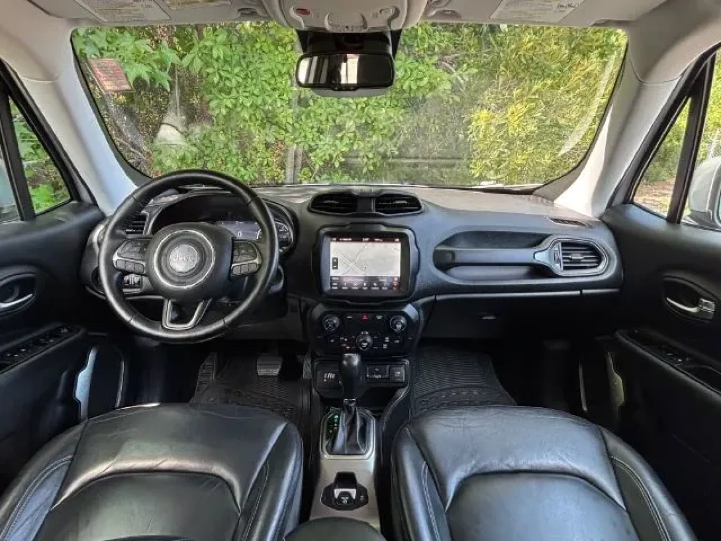 2018 /BLACK LEATHER Jeep Renegade Limited 4x4 (ZACCJBDB7JP) with an Other engine, located at 2761 East Hwy 501, Conway, SC, 29526, (843) 331-1151, 33.781528, -78.989883 - Experience the thrill of adventure and the comfort of home in this stunning 2018 Jeep Renegade Limited 4x4, now available at Car City - Conway! Whether you're a parent looking for a reliable family vehicle, a young professional commuting to work, or an outdoor enthusiast ready for your next weekend - Photo#8