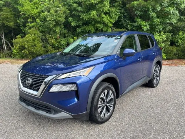 photo of 2023 Nissan Rogue SV FWD