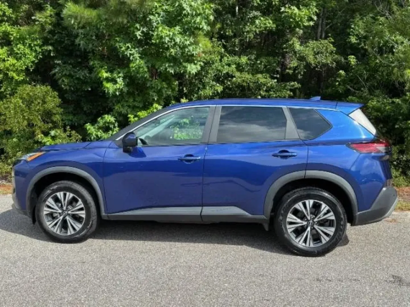 2023 /Charcoal Nissan Rogue SV FWD (5N1BT3BA5PC) with an VC-Turbo 1.5L I-3 gasoline direct injection engine, located at 9146 Ocean Hwy West, Calabash, NC, 28467, (910) 579-1110, 33.928635, -78.576157 - 2023 Nissan Rogue SV FWD - Photo#2