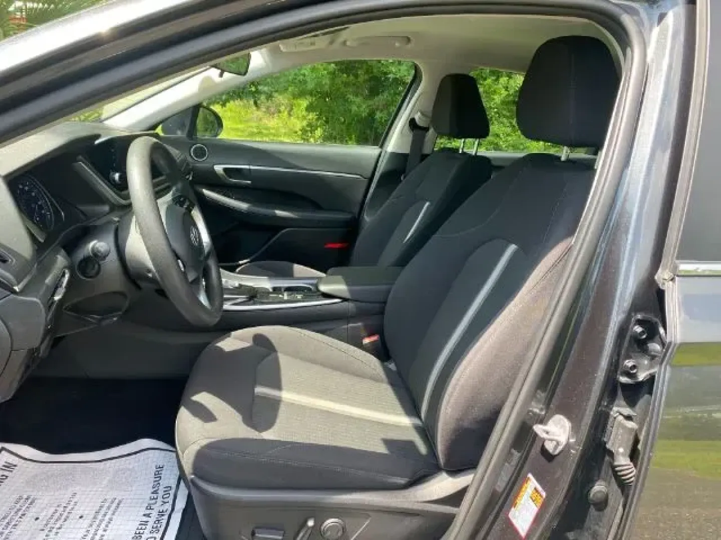 2023 /Dark Gray Hyundai Sonata SEL (KMHL64JA7PA) with an Smartstream 2.5L I-4 port/direct injection engine, located at 9146 Ocean Hwy West, Calabash, NC, 28467, (910) 579-1110, 33.928635, -78.576157 - **Experience Comfort and Style with the 2023 Hyundai Sonata SEL at Car City - Calabash!**<br /> <br /> Are you looking for a vehicle that seamlessly blends comfort, style, and advanced technology for your daily commutes or weekend adventures? Look no further than this stunning 2023 Hyundai Sonata SE - Photo#4