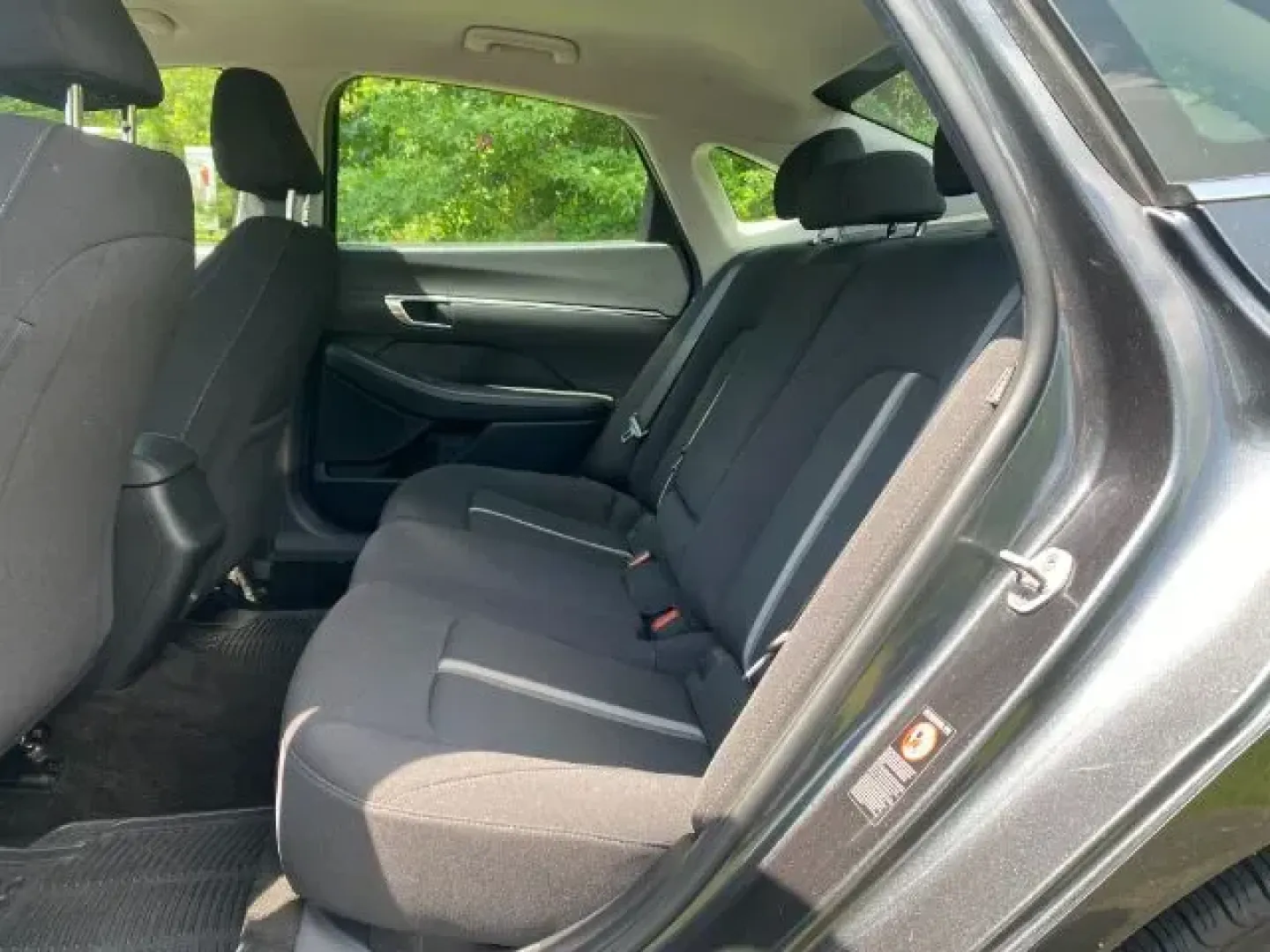 2023 /Dark Gray Hyundai Sonata SEL (KMHL64JA7PA) with an Smartstream 2.5L I-4 port/direct injection engine, located at 9146 Ocean Hwy West, Calabash, NC, 28467, (910) 579-1110, 33.928635, -78.576157 - **Experience Comfort and Style with the 2023 Hyundai Sonata SEL at Car City - Calabash!**<br /> <br /> Are you looking for a vehicle that seamlessly blends comfort, style, and advanced technology for your daily commutes or weekend adventures? Look no further than this stunning 2023 Hyundai Sonata SE - Photo#5