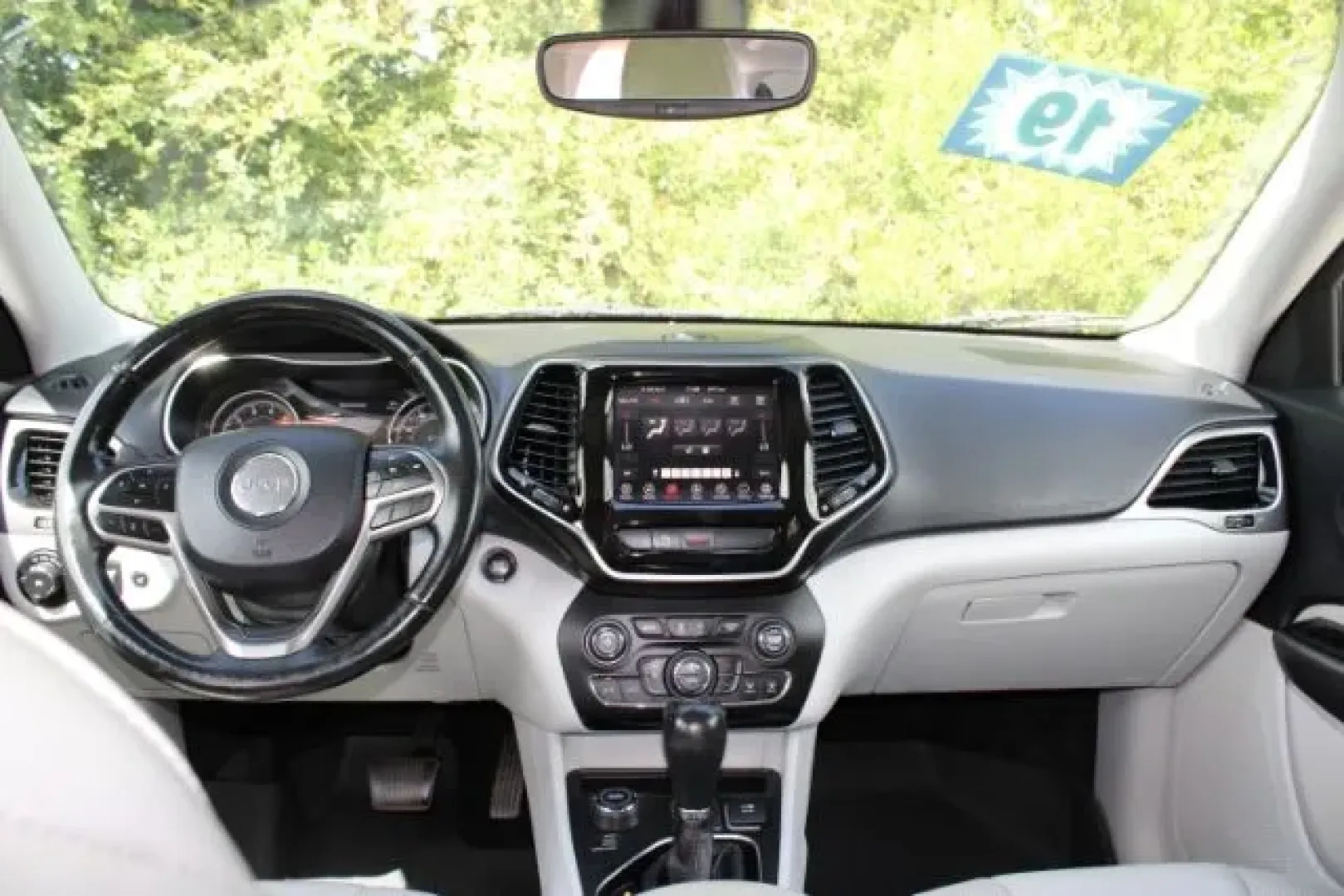 2019 Jeep Cherokee Limited 4x4 (1C4PJMDX6KD) with an Other engine, located at 3598 James B White Hwy South, Whiteville, NC, 28472, (910) 642-3196, 34.294846, -78.732613 - **Unleash Adventure with the 2019 Jeep Cherokee Limited 4x4 at Car City - Whitesville!**<br /> <br /> Are you ready to elevate your weekend adventures and daily commutes? The 2019 Jeep Cherokee Limited 4x4, now available at Car City - Whitesville, is your ticket to a lifestyle filled with exploratio - Photo#6