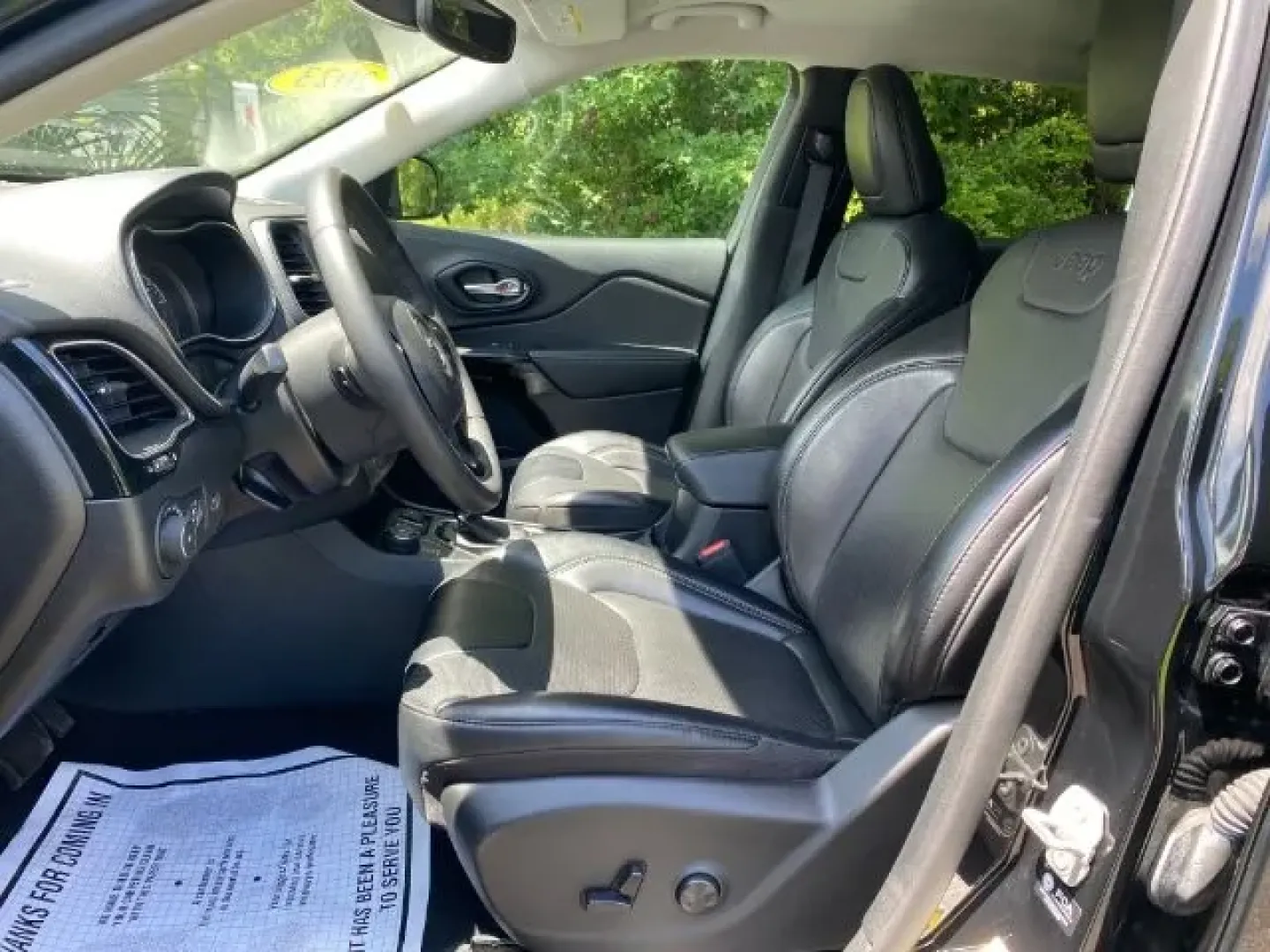 2023 /Black Jeep Cherokee Altitude Lux 4x4 (1C4PJMMB6PD) with an MultiAir2 Tigershark 2.4L I-4 variable valve contr engine, located at 9146 Ocean Hwy West, Calabash, NC, 28467, (910) 579-1110, 33.928635, -78.576157 - **Embrace Adventure with the 2023 Jeep Cherokee Altitude Lux 4x4 Perfect for Every Lifestyle!**<br /> <br /> If you're seeking a vehicle that seamlessly blends comfort, technology, and rugged capability, look no further than the 2023 Jeep Cherokee Altitude Lux 4x4. Ideal for weekend adventures, dai - Photo#4
