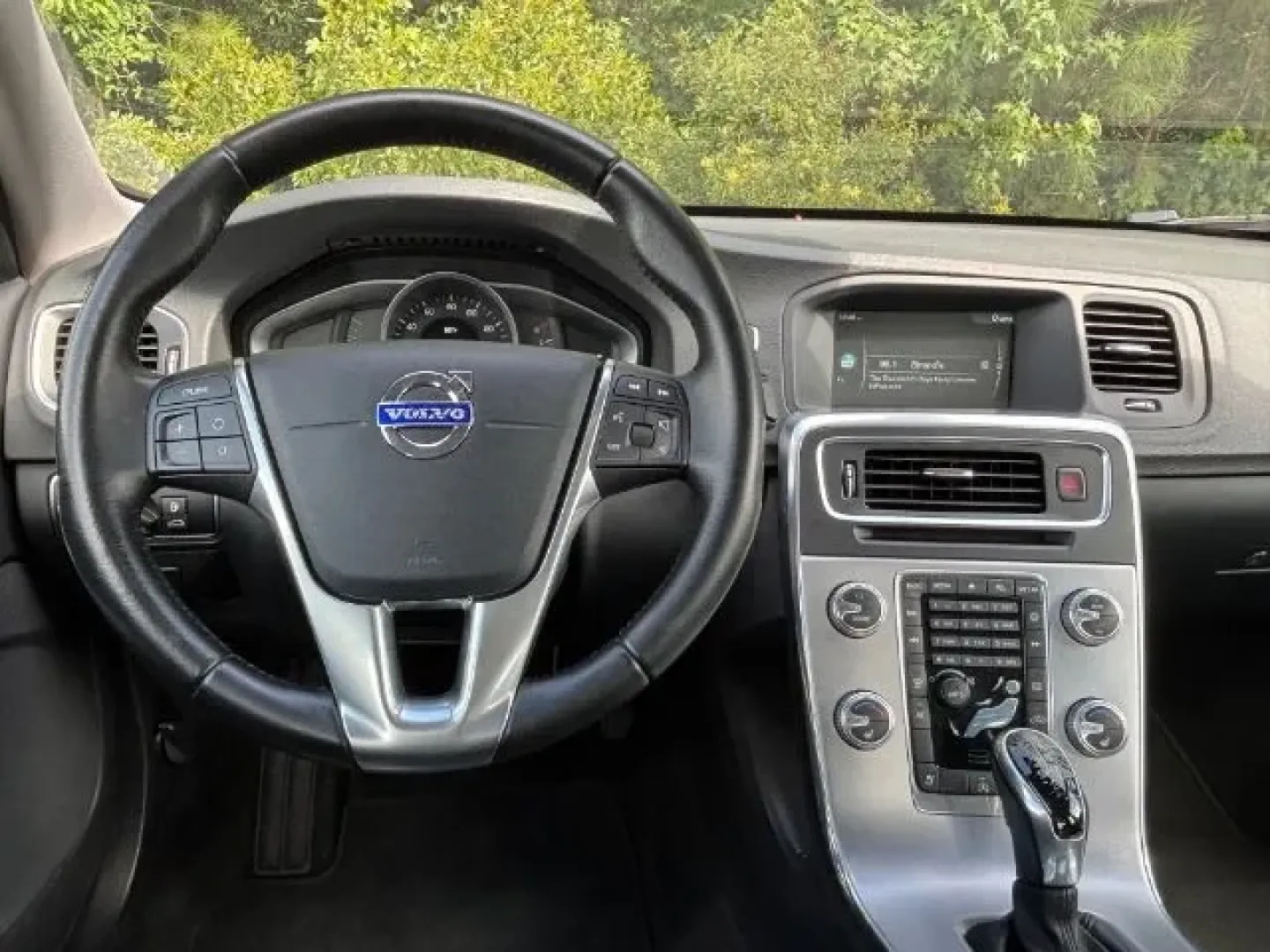 2017 /BLACK LEATHER Volvo S60 T5 Dynamic (YV126MFL6H2) with an Drive-E 2L I-4 gasoline direct injection engine, located at 2761 East Hwy 501, Conway, SC, 29526, (843) 331-1151, 33.781528, -78.989883 - **Discover Your Next Adventure with the 2017 Volvo S60 at Car City - Conway!**<br /> <br /> Are you seeking a reliable vehicle that seamlessly blends sophistication with performance? Look no further than this stunning 2017 Volvo S60, an ideal choice for those who appreciate comfort and style, whethe - Photo#7