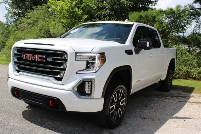 photo of 2022 GMC Sierra 1500 Limited 4WD Crew Cab Short Box AT4