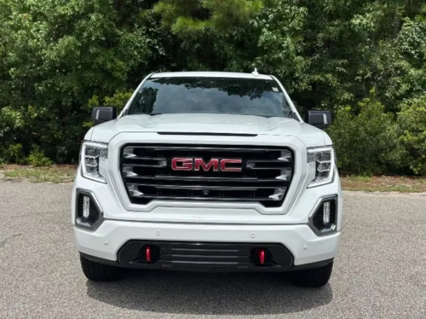 2022 /Jet Black w/Kalahari Accents GMC Sierra 1500 Limited 4WD Crew Cab Short Box AT4 (3GTP9EEL5NG) with an EcoTec3 6.2L V-8 gasoline direct injection engine, located at 9146 Ocean Hwy West, Calabash, NC, 28467, (910) 579-1110, 33.928635, -78.576157 - **Discover Adventure with the 2022 GMC Sierra 1500 Limited AT4 Your Perfect All-Season Pickup**<br /> <br /> Are you ready to elevate your driving experience? Whether you're hauling gear for weekend adventures, navigating daily commutes, or accommodating your growing family, the 2022 GMC Sierra 150 - Photo#4