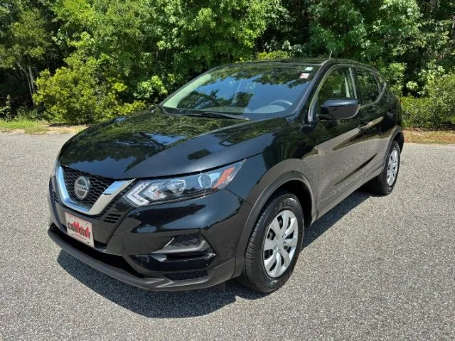photo of 2020 Nissan Rogue S AWD