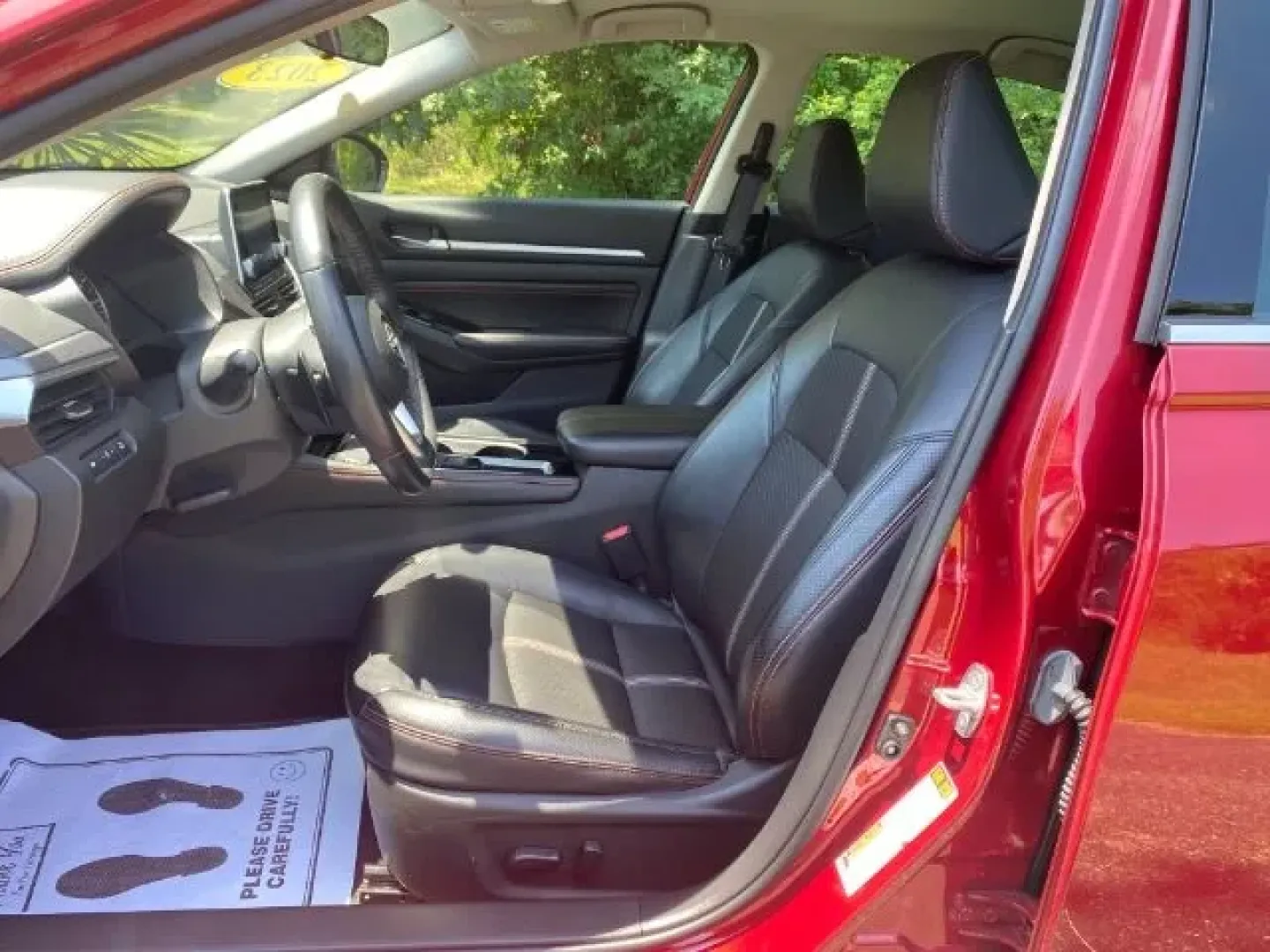 2023 /Sport Nissan Altima SR FWD (1N4BL4CV5PN) with an 2.5L I-4 gasoline direct injection engine, located at 9146 Ocean Hwy West, Calabash, NC, 28467, (910) 579-1110, 33.928635, -78.576157 - **Elevate Your Daily Drive with the 2023 Nissan Altima SR FWD in Scarlet Ember Tintcoat!**<br /> <br /> Are you on the hunt for a perfect blend of style, comfort, and technology for your daily commute? Look no further! This stunning 2023 Nissan Altima SR FWD, available at Car City - Calabash, is des - Photo#4
