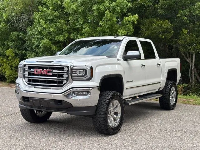 photo of 2018 GMC Sierra 1500 SLT