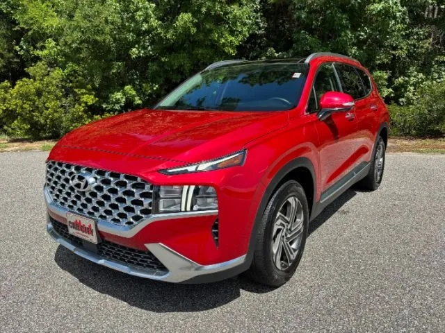photo of 2023 Hyundai Santa Fe SEL