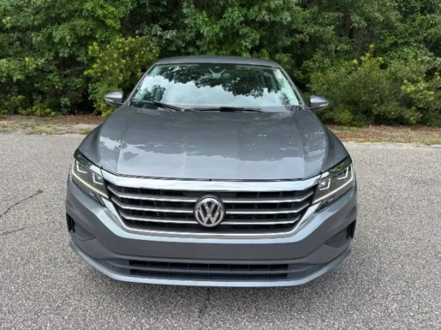 2020 /BLACK LEATHER Volkswagen Passat SE (1VWSA7A30LC) with an 2.0L L4 DOHC 16V engine, 6-Speed Automatic transmission, located at 9146 Ocean Hwy West, Calabash, NC, 28467, (910) 579-1110, 33.928635, -78.576157 - **Ready for Your Next Adventure: 2020 Volkswagen Passat SE at Car City - Conway**<br /> <br /> If you're in the market for a dependable sedan that seamlessly blends comfort, style, and advanced tech features, look no further than the 2020 Volkswagen Passat SE available at Car City - Conway. This pre - Photo#2