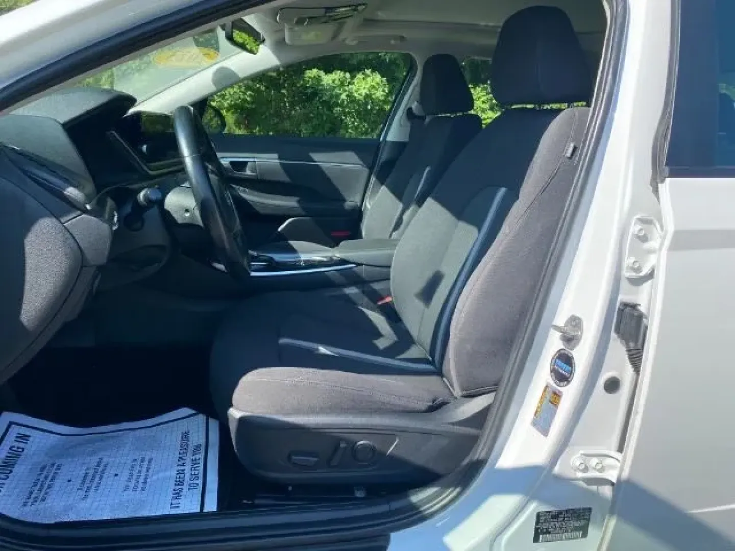 2023 /Black Hyundai Sonata SEL (KMHL14JA1PA) with an Smartstream 2.5L I-4 port/direct injection engine, located at 9146 Ocean Hwy West, Calabash, NC, 28467, (910) 579-1110, 33.928635, -78.576157 - **Drive in Style and Comfort: 2023 Hyundai Sonata SEL at Car City - Calabash!**<br /> <br /> Are you ready to elevate your daily commute or weekend adventures? The stunning 2023 Hyundai Sonata SEL, available now at Car City - Calabash, is the perfect blend of sophistication, performance, and comfort - Photo#4