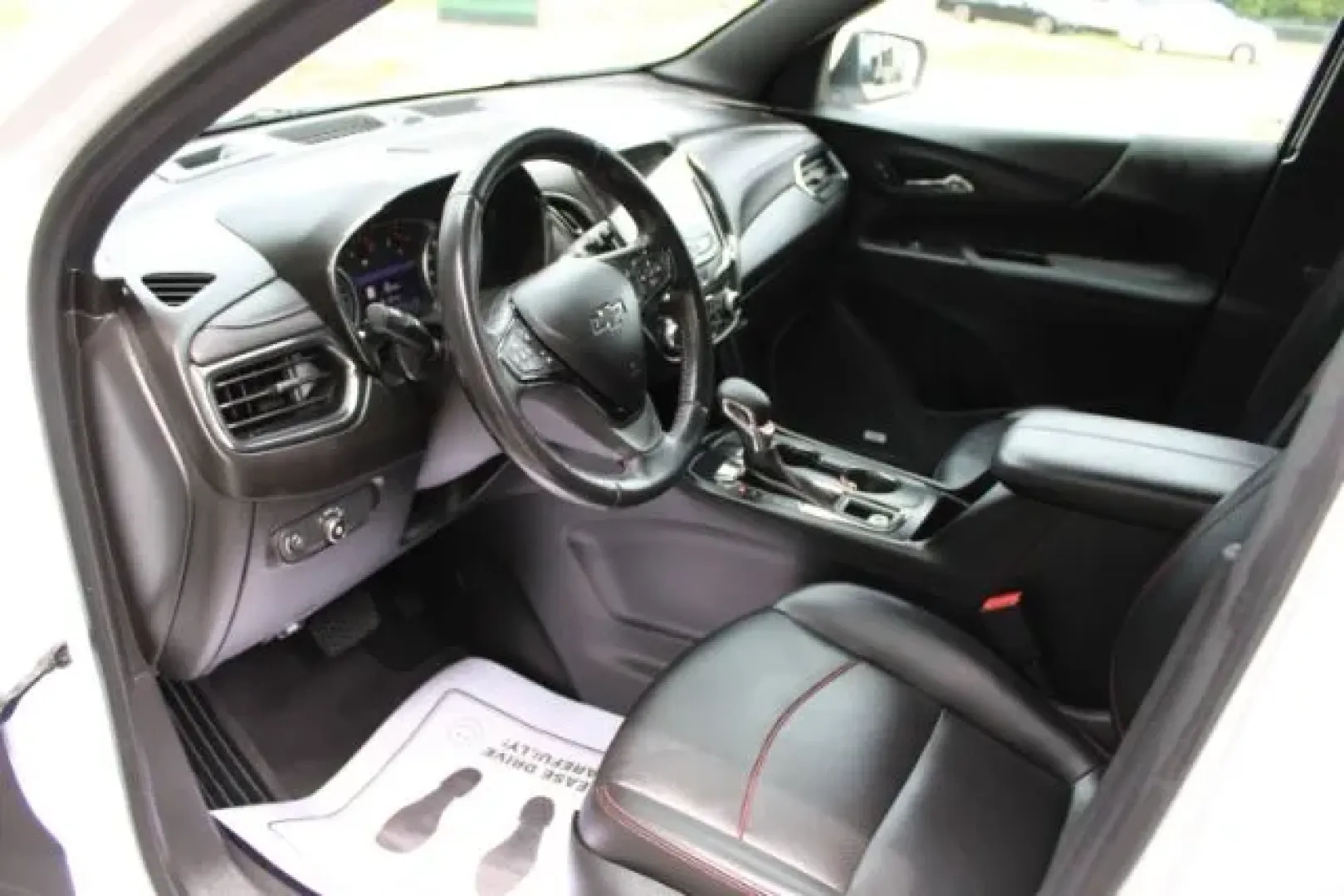 2022 Chevrolet Equinox FWD RS (2GNAXMEV0N6) with an 1.5L I-4 gasoline direct injection engine, 6A transmission, located at 2761 East Hwy 501, Conway, SC, 29526, (843) 331-1151, 33.781528, -78.989883 - **Discover the Perfect Blend of Style and Functionality with the 2022 Chevrolet Equinox at Car City - Whitesville!**<br /> <br /> Are you searching for a vehicle that effortlessly balances your daily commute, weekend adventures, and family outings? Look no further! At Car City - Whitesville, located - Photo#7