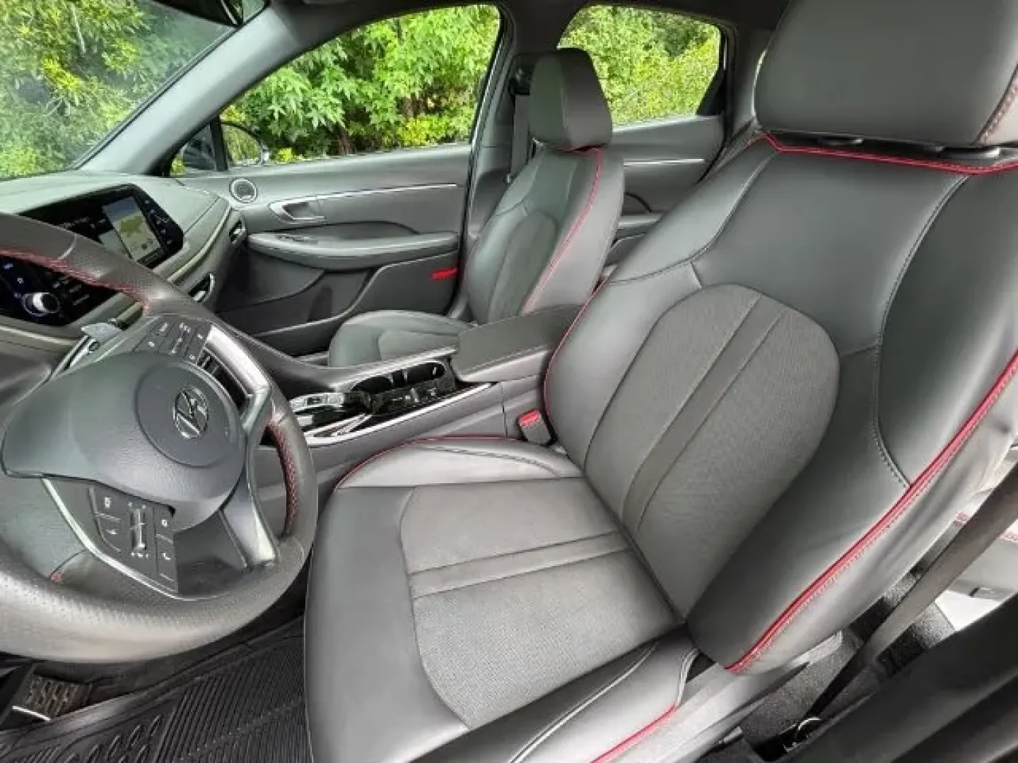 2023 /Black Hyundai Sonata SEL Plus (KMHL44J22PA) with an Smartstream 1.6L I-4 gasoline direct injection engine, located at 2761 East Hwy 501, Conway, SC, 29526, (843) 331-1151, 33.781528, -78.989883 - ### Experience Comfort and Style with the 2023 Hyundai Sonata SEL Plus at Car City - Conway<br /> <br /> If you're in the market for a vehicle that perfectly balances luxury and practicality, look no further than the 2023 Hyundai Sonata SEL Plus, available now at Car City - Conway. This stunning sed - Photo#10