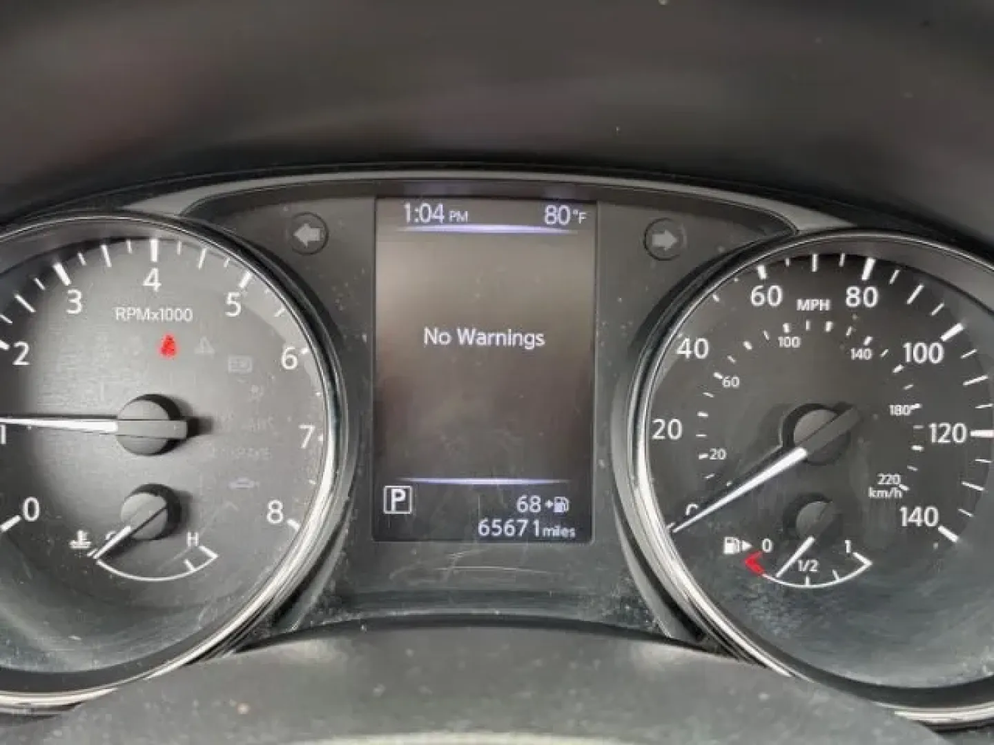 2018 /Charcoal Nissan Rogue S (JN1BJ1CP6JW) with an 2L I-4 gasoline direct injection engine, located at 9146 Ocean Hwy West, Calabash, NC, 28467, (910) 579-1110, 33.928635, -78.576157 - **Find Your Perfect Adventure Companion: 2018 Nissan Rogue S at Car City - Conway**<br /> <br /> Are you ready to elevate your lifestyle? Whether you're navigating busy city streets, embarking on family road trips, or simply seeking a reliable commuter vehicle, the 2018 Nissan Rogue S is an ideal ch - Photo#6