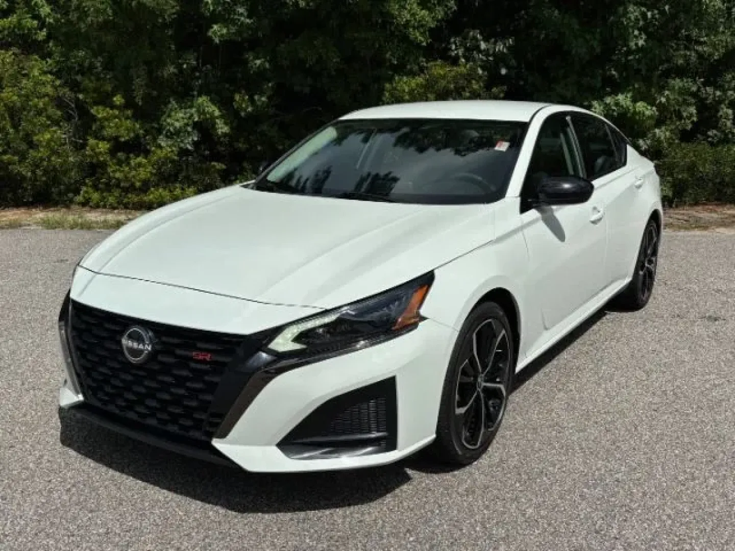 2023 /Sport Nissan Altima SR FWD (1N4BL4CV9PN) with an 2.5L I-4 gasoline direct injection engine, located at 2761 East Hwy 501, Conway, SC, 29526, (843) 331-1151, 33.781528, -78.989883 - ### Discover the Perfect Blend of Style and Efficiency with the 2023 Nissan Altima SR at Car City - Conway<br /> <br /> Are you searching for a sleek and stylish sedan that effortlessly combines comfort, technology, and fuel efficiency? Look no further than the 2023 Nissan Altima SR, available now a - Photo#0