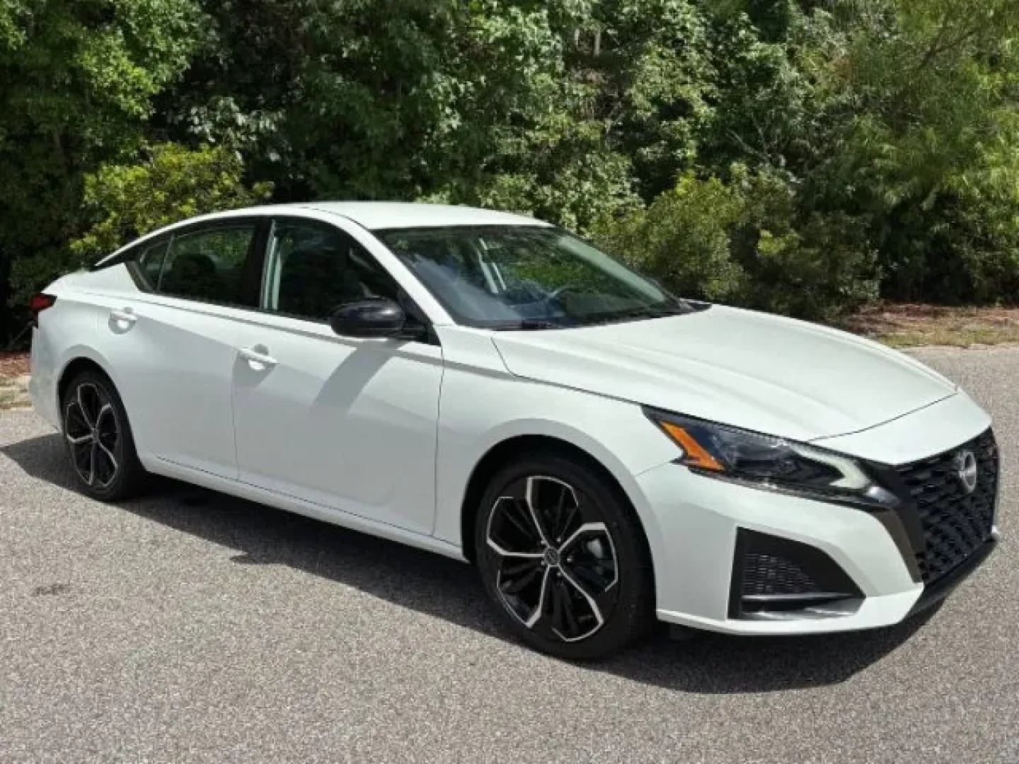 2023 /Sport Nissan Altima SR FWD (1N4BL4CV9PN) with an 2.5L I-4 gasoline direct injection engine, located at 2761 East Hwy 501, Conway, SC, 29526, (843) 331-1151, 33.781528, -78.989883 - ### Discover the Perfect Blend of Style and Efficiency with the 2023 Nissan Altima SR at Car City - Conway<br /> <br /> Are you searching for a sleek and stylish sedan that effortlessly combines comfort, technology, and fuel efficiency? Look no further than the 2023 Nissan Altima SR, available now a - Photo#1