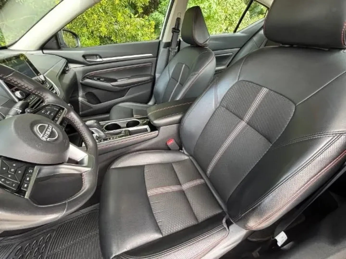 2023 /Sport Nissan Altima SR FWD (1N4BL4CV9PN) with an 2.5L I-4 gasoline direct injection engine, located at 2761 East Hwy 501, Conway, SC, 29526, (843) 331-1151, 33.781528, -78.989883 - ### Discover the Perfect Blend of Style and Efficiency with the 2023 Nissan Altima SR at Car City - Conway<br /> <br /> Are you searching for a sleek and stylish sedan that effortlessly combines comfort, technology, and fuel efficiency? Look no further than the 2023 Nissan Altima SR, available now a - Photo#10