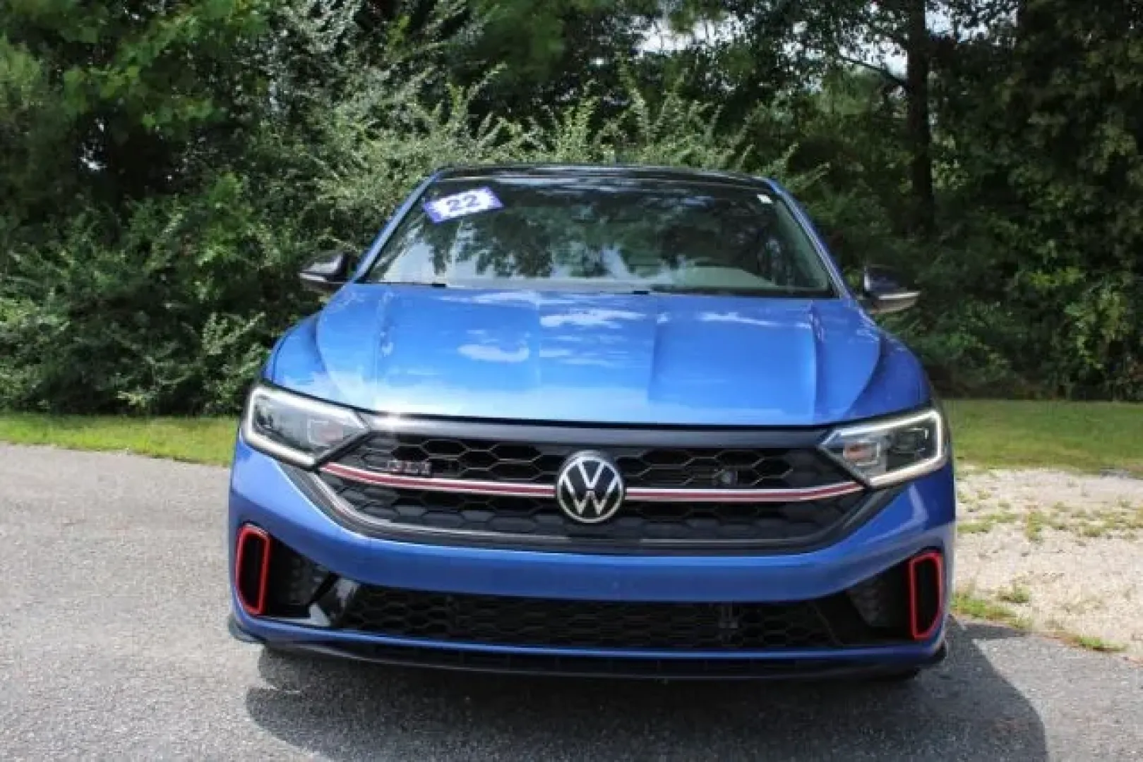 2022 Volkswagen Jetta 2.0T Autobahn (3VW2T7BU3NM) with an 2L I-4 gasoline direct injection engine, located at 3598 James B White Hwy South, Whiteville, NC, 28472, (910) 642-3196, 34.294846, -78.732613 - ### Discover Your Next Adventure with the 2022 Volkswagen Jetta at Car City - Whitesville<br /> <br /> Are you a commuter tired of the daily grind? Or perhaps a growing family seeking a versatile and stylish vehicle? Look no further than the 2022 Volkswagen Jetta, available now at Car City - Whitesv - Photo#1