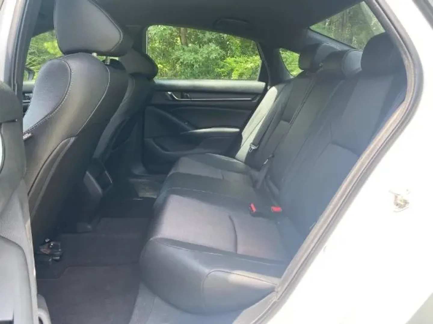 2019 Honda Accord Sport (1HGCV1F32KA) with an 1.5L I-4 gasoline direct injection engine, located at 9146 Ocean Hwy West, Calabash, NC, 28467, (910) 579-1110, 33.928635, -78.576157 - **Elevate Your Daily Drive with This 2019 Honda Accord Sport at Car City - Calabash!**<br /> <br /> Are you searching for the perfect blend of style, comfort, and reliability for your daily commute or weekend adventures? Look no further than this stunning 2019 Honda Accord Sport, available now at Ca - Photo#5